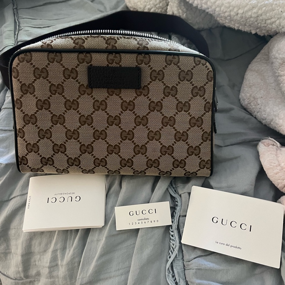 Gucci Canvas GG Supreme Belt Bag